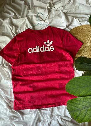 Футболка adidas