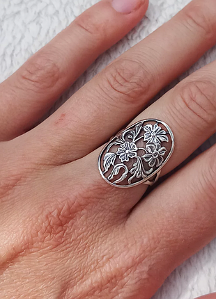 Винтажный серебряный кольцо "панины"