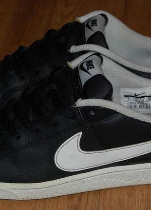 Кожаные кроссовки 41 р nike court royale