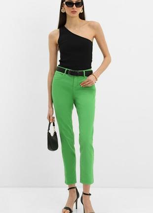 Джинсы женские