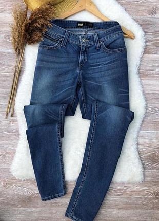 Стильні плотні сині джинси скіні levi's