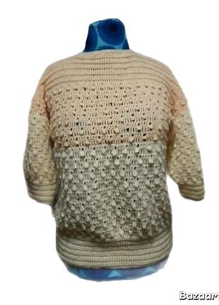 Свитер ручной работы