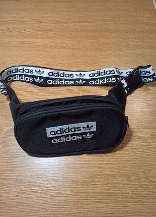 Сумка на пояс addidas original black