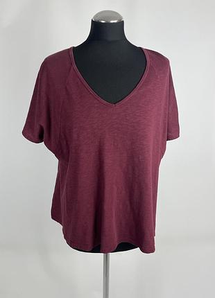 Вишнева футболка від ba&sh