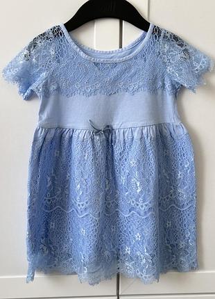 Дуже гарна сукня на літо для дівчинки 3 — 4 роки.