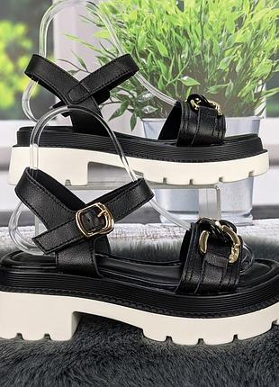 Босоножки женские башили черные на платформе 4936