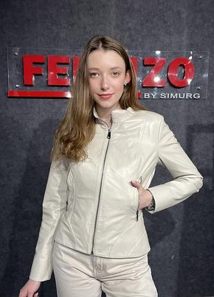 Шкірянка жіноча