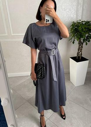 Нарядна сукня з жатого шовку з поясом міді довжини