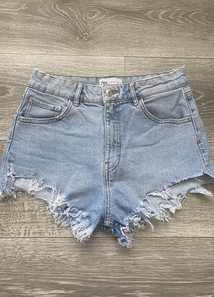 Джинсові шорти від zara