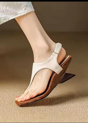 Сандалии босоножки