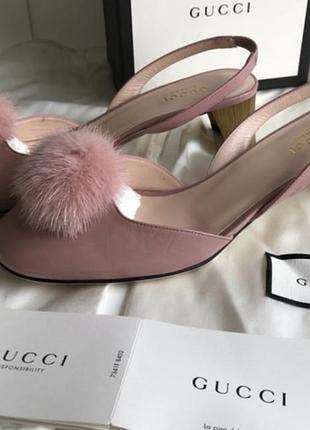 Автентичні лакшері туфлі слінгбекі gucci