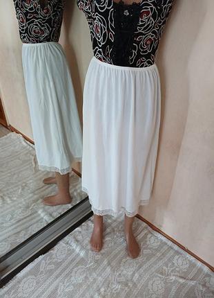 Підспідничник базовий, нейлоновий, нижня спідниця.