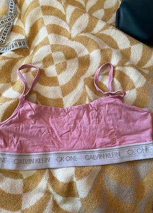 Топ calvin klein