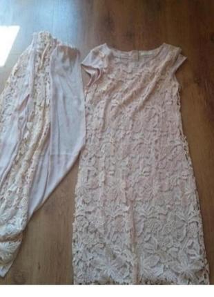 Оригинальное платье с шарфом бренда airfield.р.38(м). кружево, дорогой бренд. поалка миди футляр.