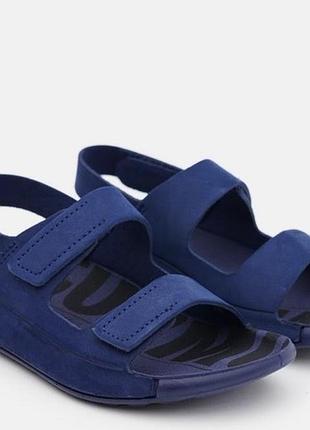 Оригінальні дитячі сандалики ecco