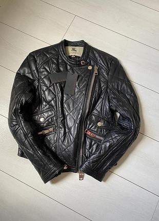 Шкіряна куртка burberry