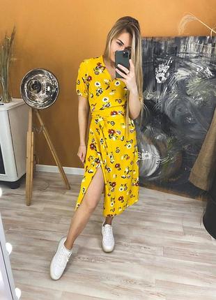 Сукня жіноча