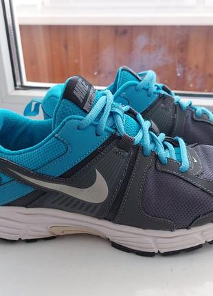 Женские кроссовки nike