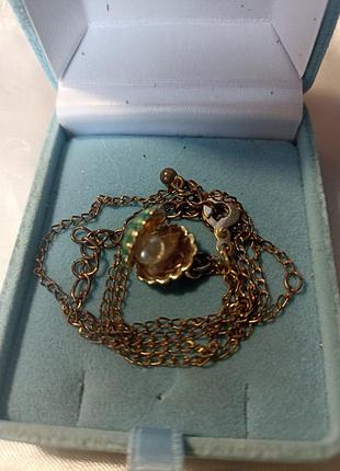 Ланцюжок із кулончиком.