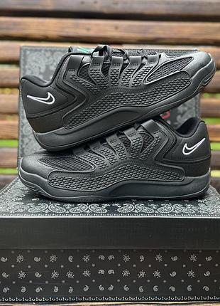 Баскетбольні кросівки nike kd 18