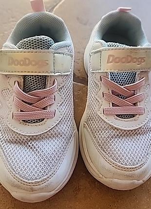 Кросівки бренду doodogs