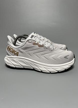 Бігові кросівки на широку ногу hoka one one arahi 6 wide оригінал