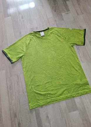 Футболка adidas