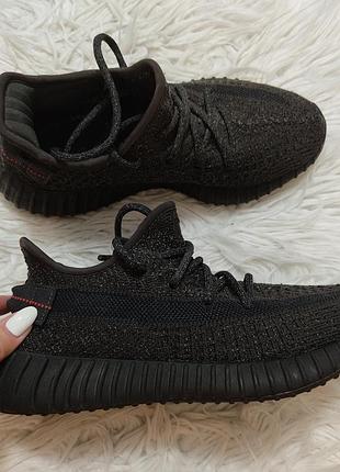 Кросівки adidas yeezy