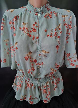 Винтажная полупрозрачная блуза голубая, с птичками и цветами