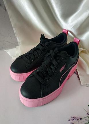 Жіночі кросівки puma на платформі
