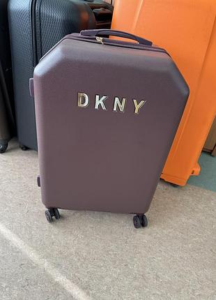 Валіза  dkny