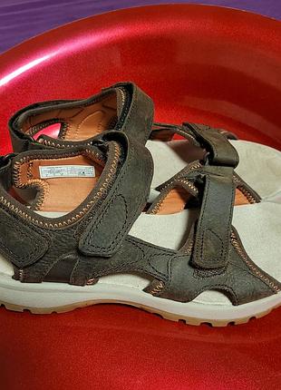 Merrell. жіночі спортивні босоніжки  37розміру.