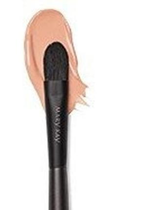 Кисть для нанесения кремовых теней и корректора мери кей, mary kay