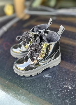 Чобітки для дівчинки