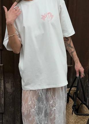 Женская качественная нежная хлопковая футболка оверсайз с принтом ангел купидон one size хлопок белая
