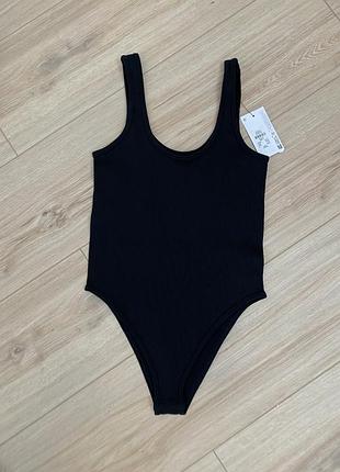 Новий боді в рубчик primark