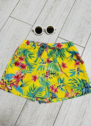 Легенькі літні шорти на резинці на дівчинку 8-9 років 134см. зріст