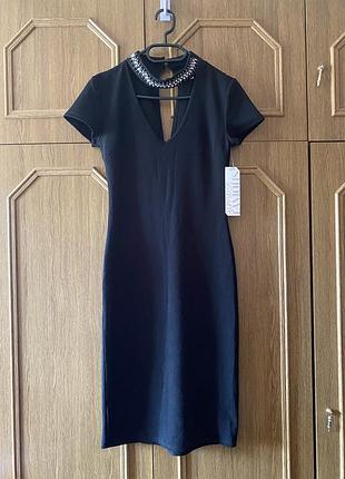 Нова сукня almost famous