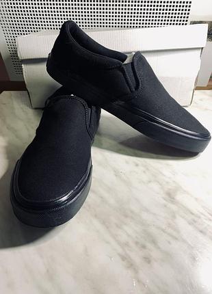 Vans сліпони , мокасини, кеди.кросівки