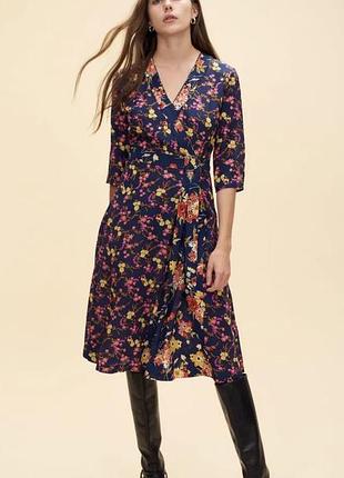 Шовкове плаття