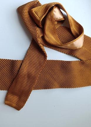 Шелковый плетеный галстук