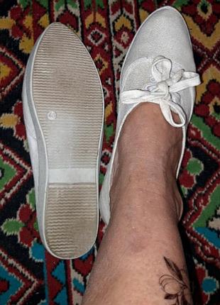 Кеди білі  легкі