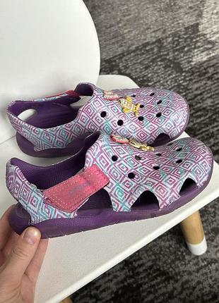 Босоніжки crocs