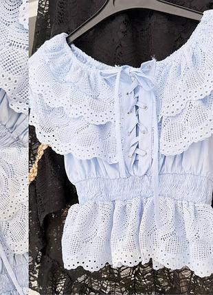 Топ мереживо