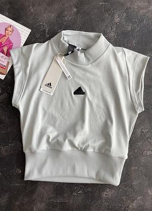 Топ adidas