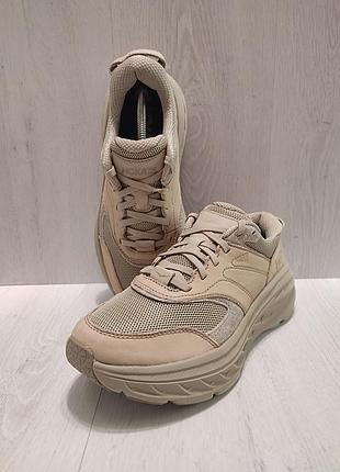 Кросівки hoka bondi l 40(2/3) - довжина устілки 25,5 см
