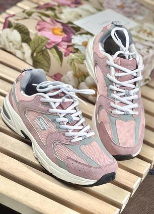 Жіночі кросівки manazing pink — яскравий акцент у твоєму стилі!