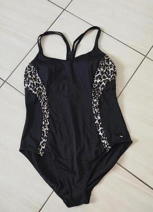 Купальник чорний здєльний