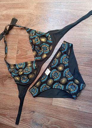 Новий жіночий купальник