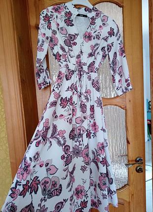 Необычайно красивое платье